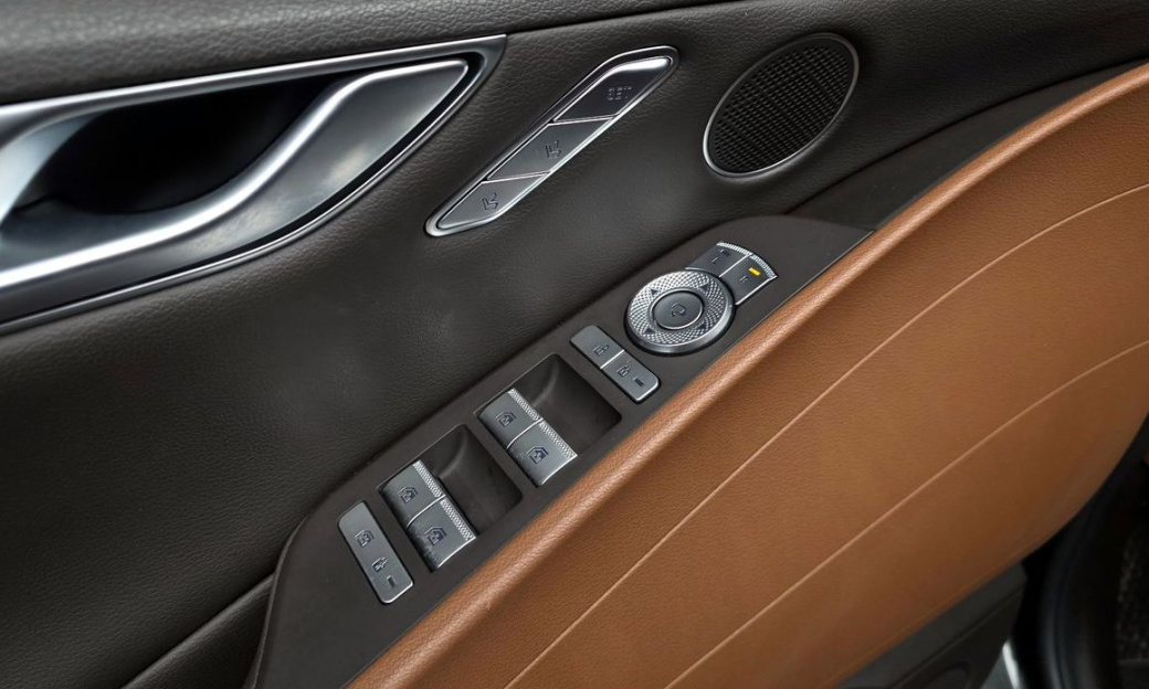Genesis G80 Gasoline 2.5 Turbo AWD, 2024