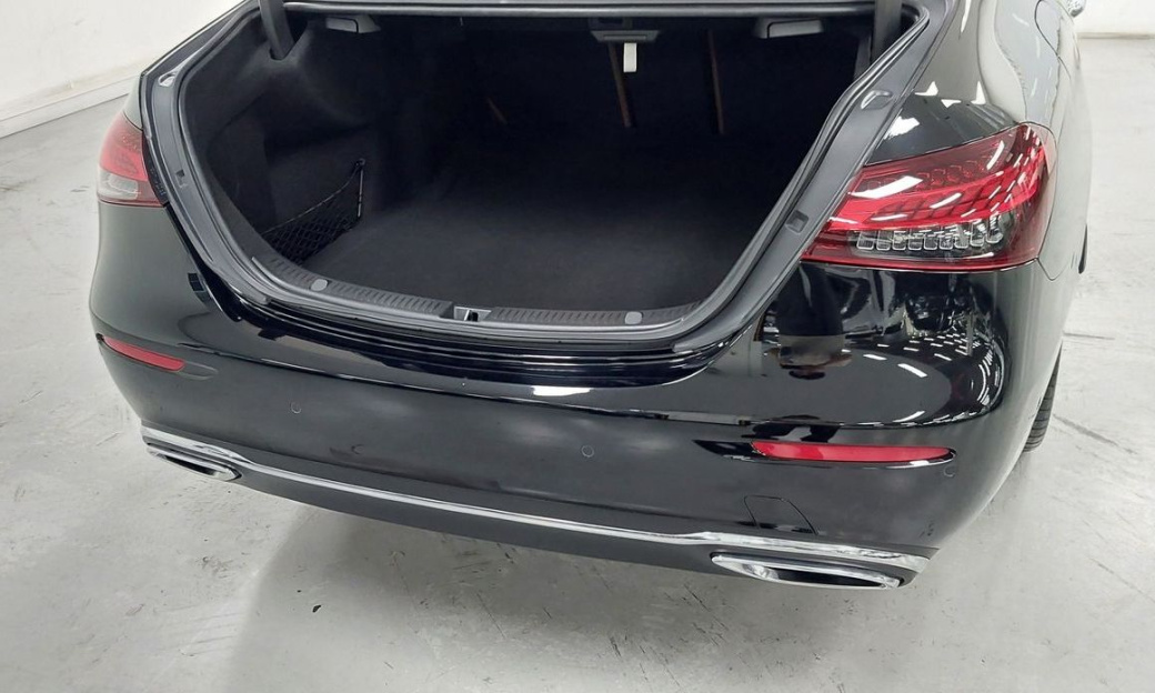 Mercedes-Benz E-Class E450 4MATIC Exclusive, 2023