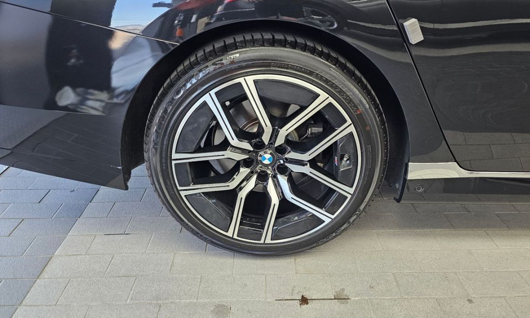 BMW 7-Series 740i xDrive M Sport, 2024