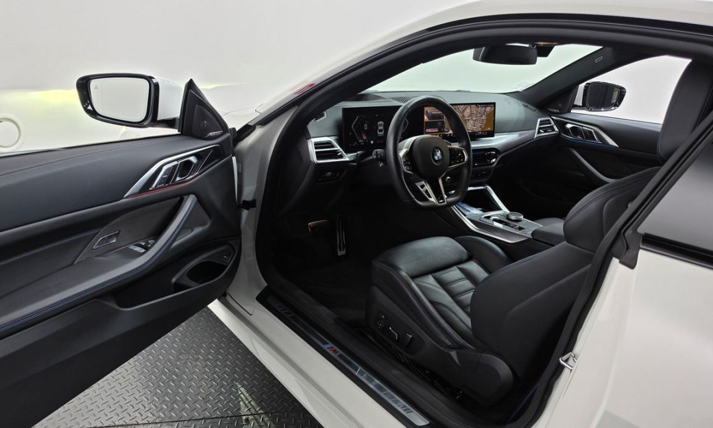BMW 4-Series 420i M Sport Coupe, 2025