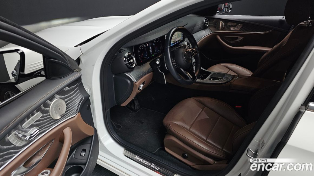 Mercedes-Benz E-Class E350 4MATIC Avantgarde, 2022