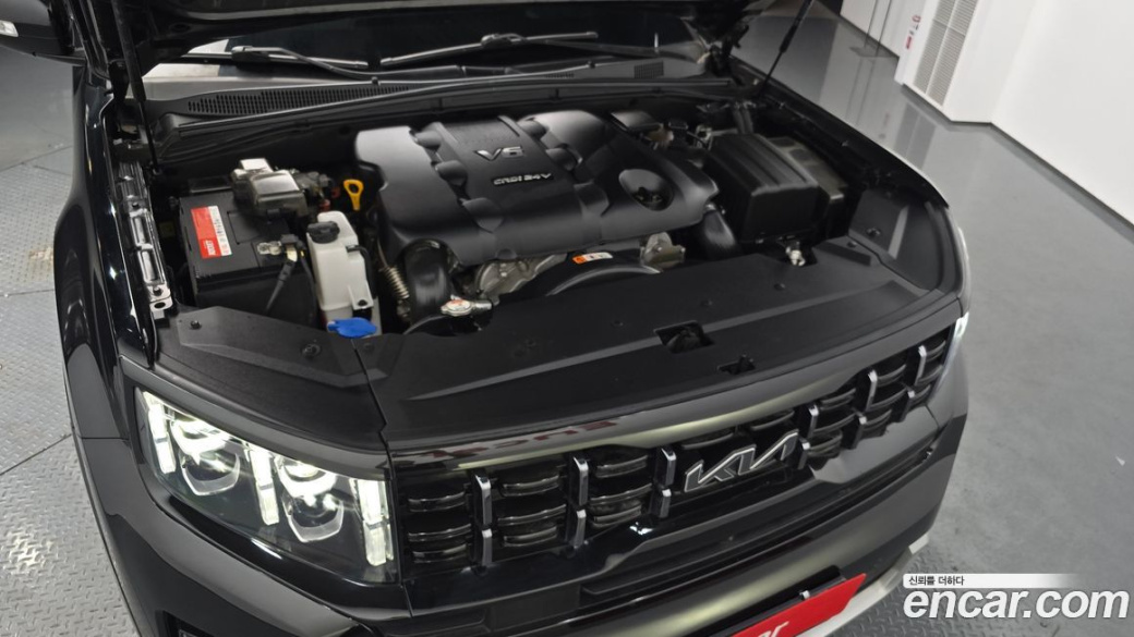 Kia Mohave Diesel 3.0 4WD 6-Seater, 2022