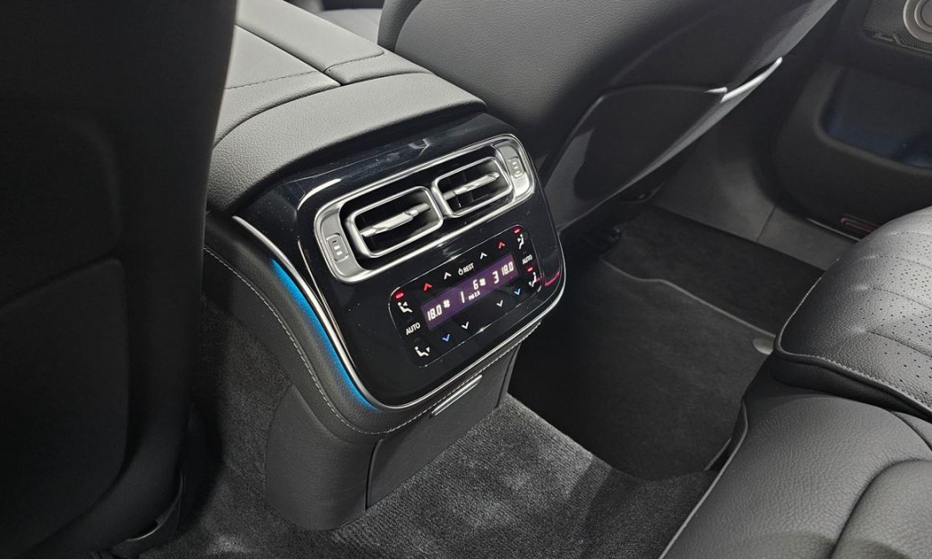Mercedes-Benz S-Class S450 d 4MATIC, 2024
