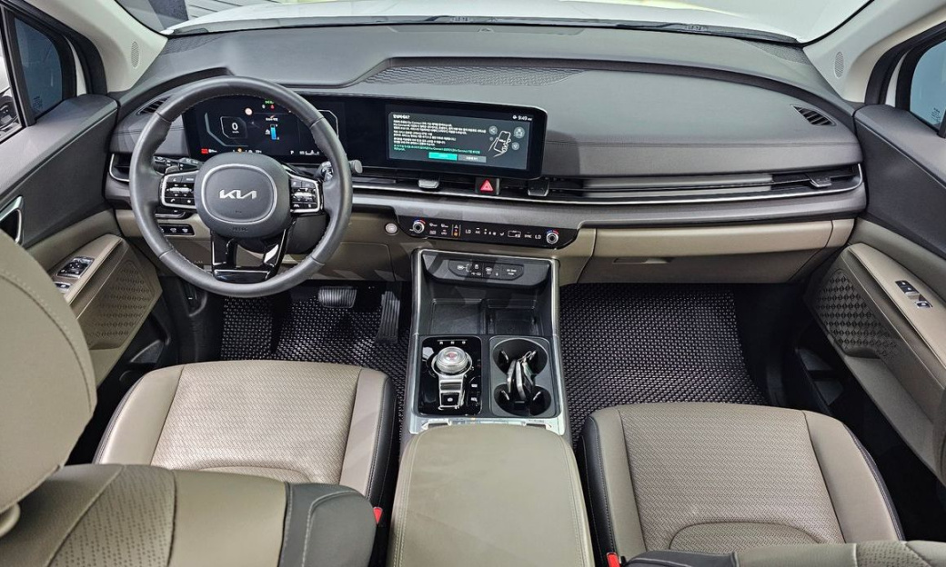 Kia Carnival 7-Seater Noblesse, 2025