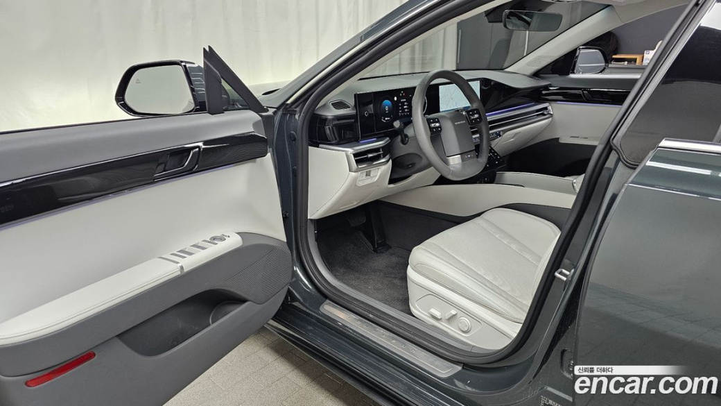 Hyundai Grandeur 2,5 Gasoline 2WD, 2023