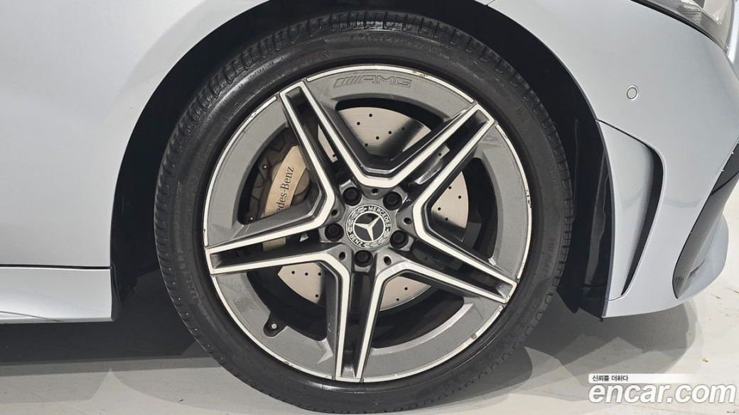 Mercedes-Benz CLS-Class CLS300d 4MATIC, 2023