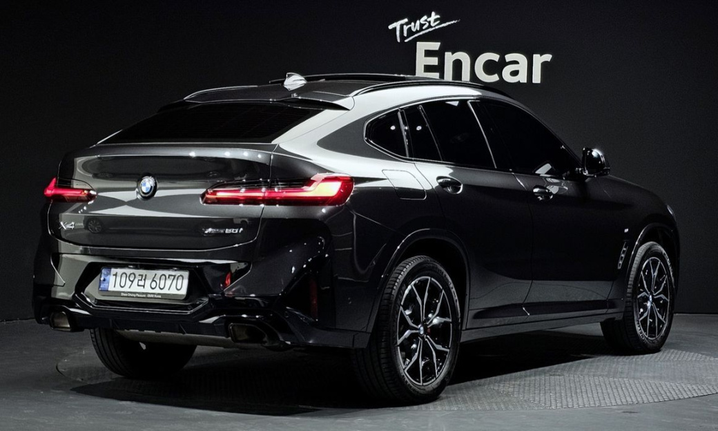 BMW X4 xDrive20i M Sports Pro, 2022