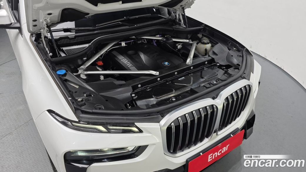 BMW X7 xDrive 40i M Sport 6STR, 2024
