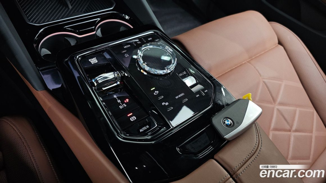BMW 5-Series 530i xDrive M Sport, 2025