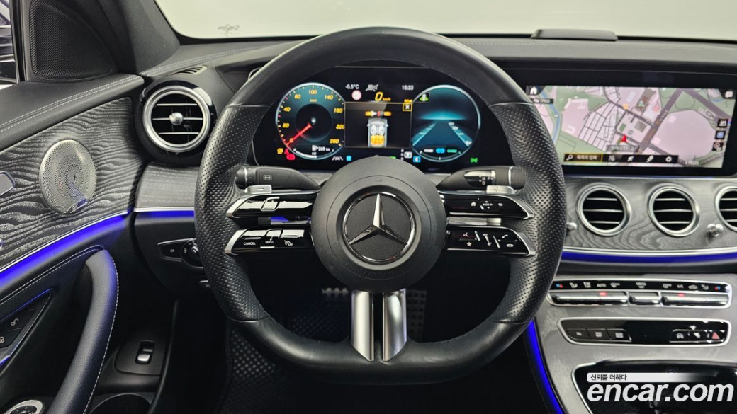 Mercedes-Benz E-Class E350 4MATIC AMG Line, 2022