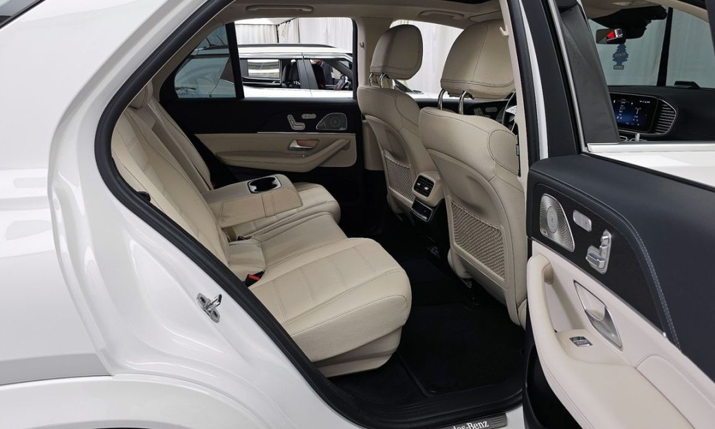 Mercedes-Benz GLE-Class GLE450 4MATIC, 2025