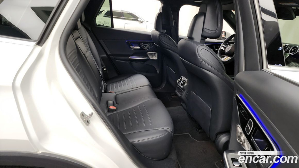 Mercedes-Benz GLC-Class GLC300 4MATIC AMG Line, 2024