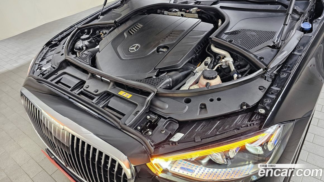 Mercedes-Benz S-Class Maybach S580 4MATIC, 2022
