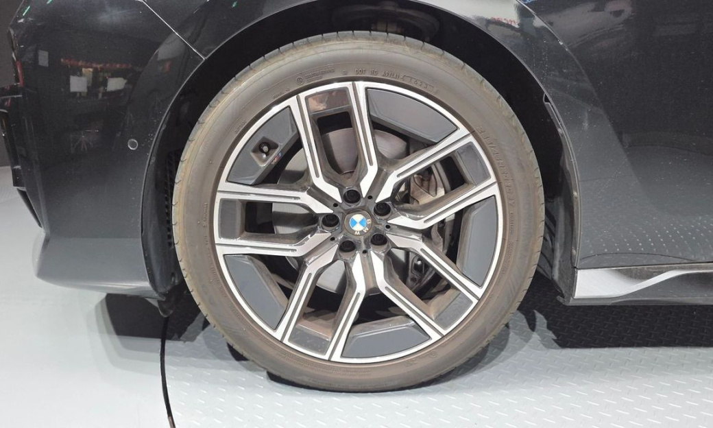 BMW 7-Series 740i sDrive M Sport, 2024