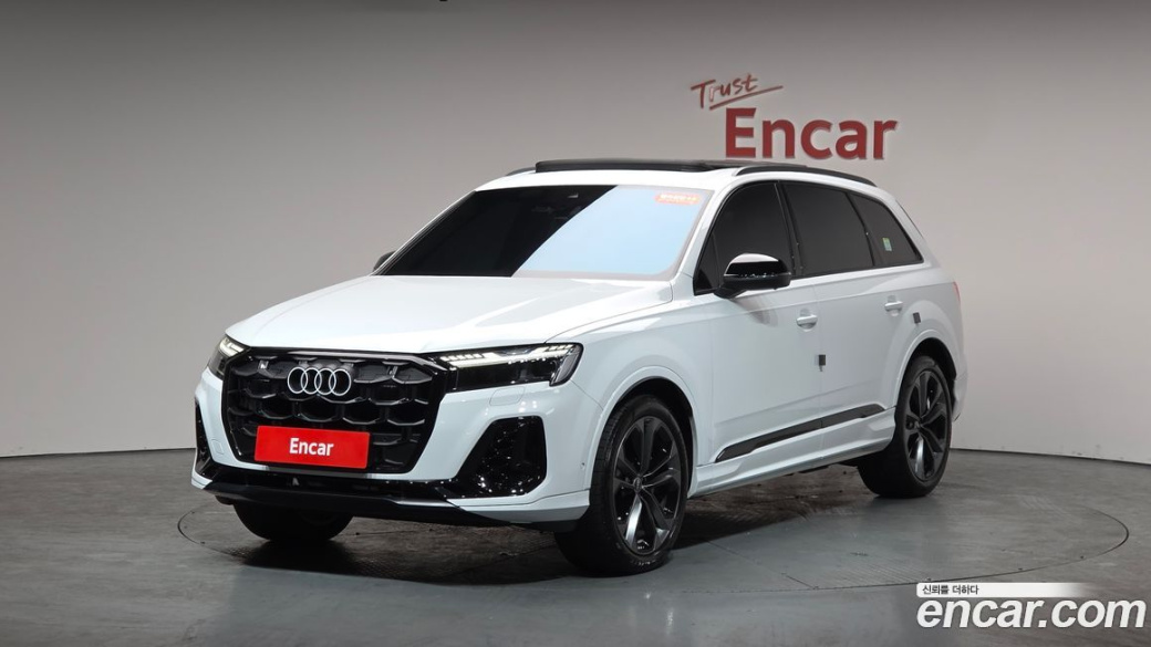 Audi Q7 55 TFSI Quattro Premium, 2025