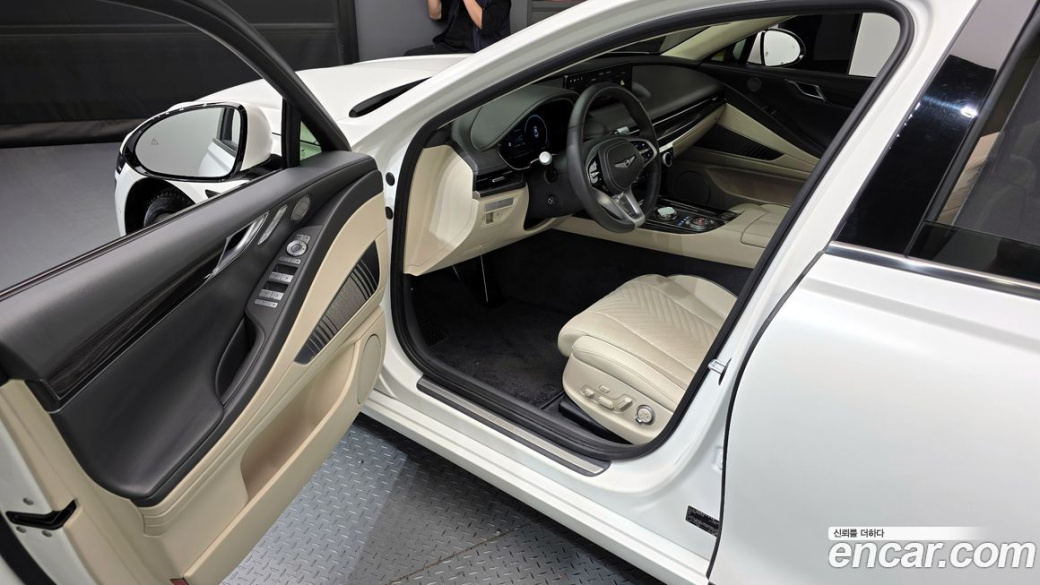 Genesis G80 Gasoline 2.5 Turbo AWD, 2023