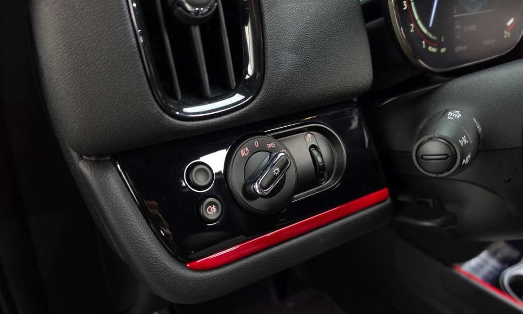 Mini Countryman JCW Launch Pack, 2023