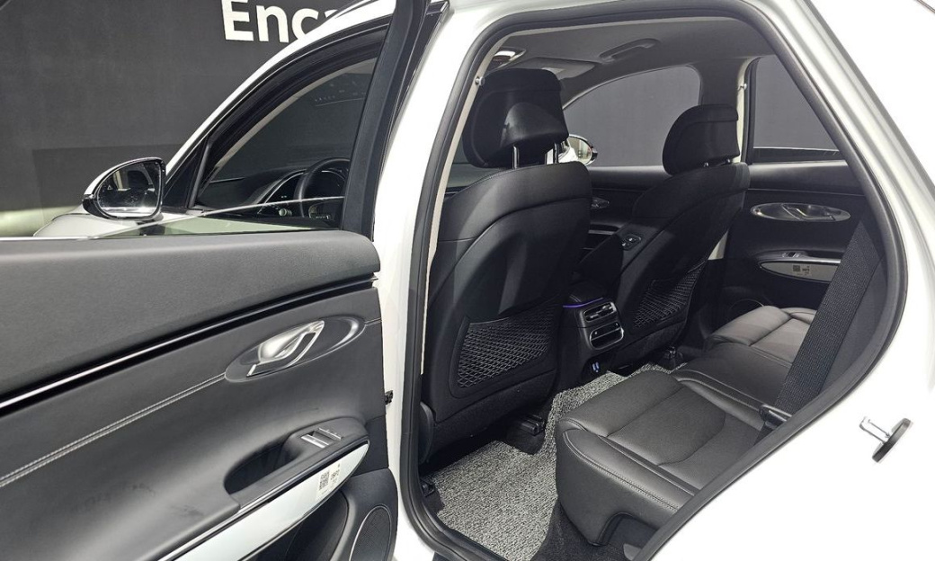 Genesis GV70 2.5T Gasoline 2WD, 2024
