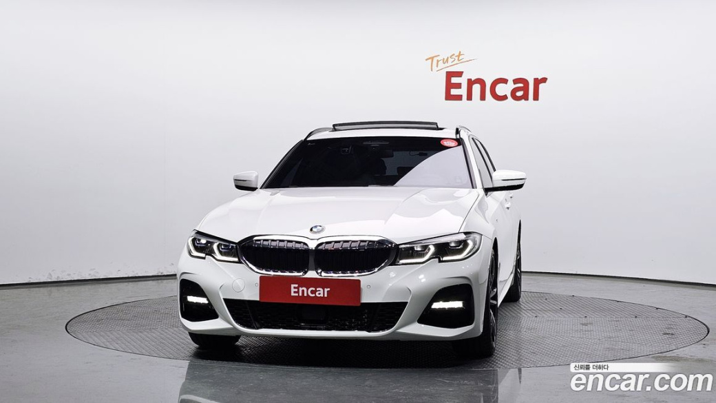 BMW 3-Series 320d Touring M Sport, 2022