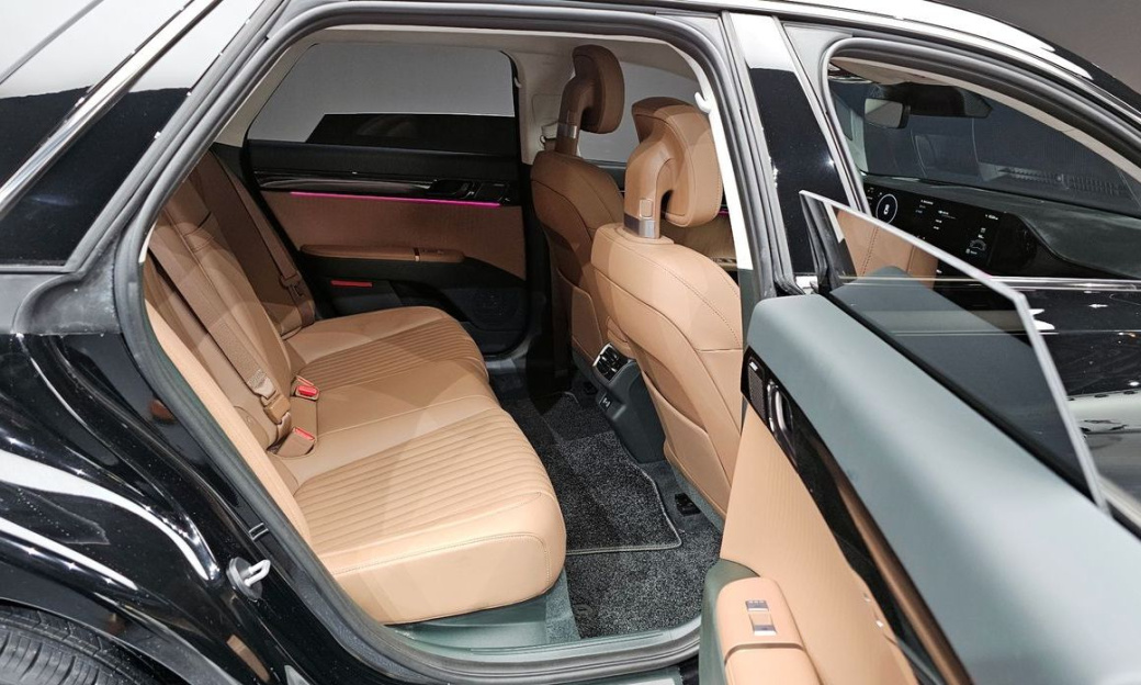 Hyundai Grandeur 2,5 Gasoline 2WD, 2025