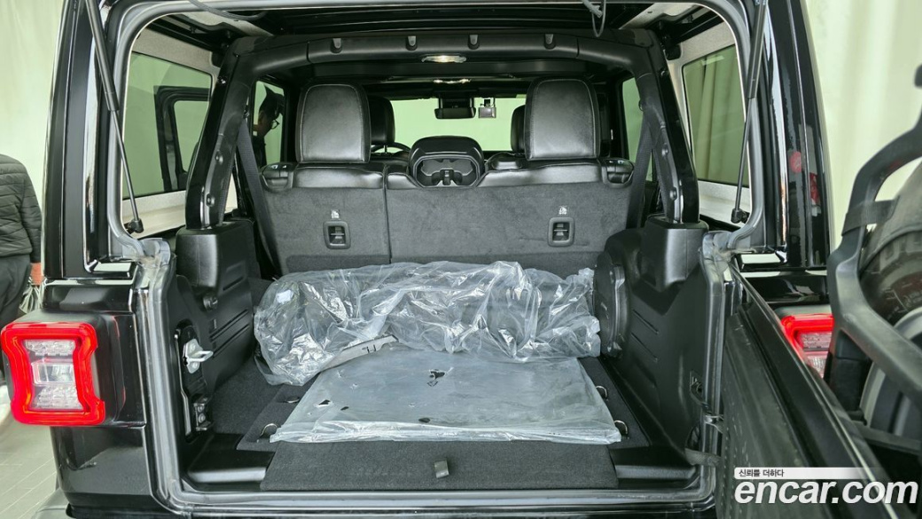 Jeep Wrangler 2.0 Overland Power Top 4Door, 2022