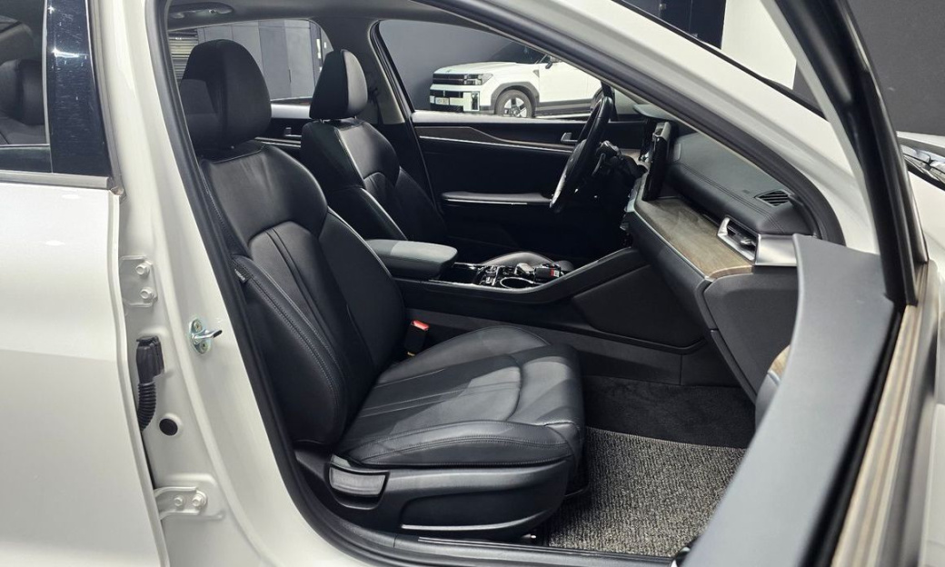 Kia K5 2.0, 2022