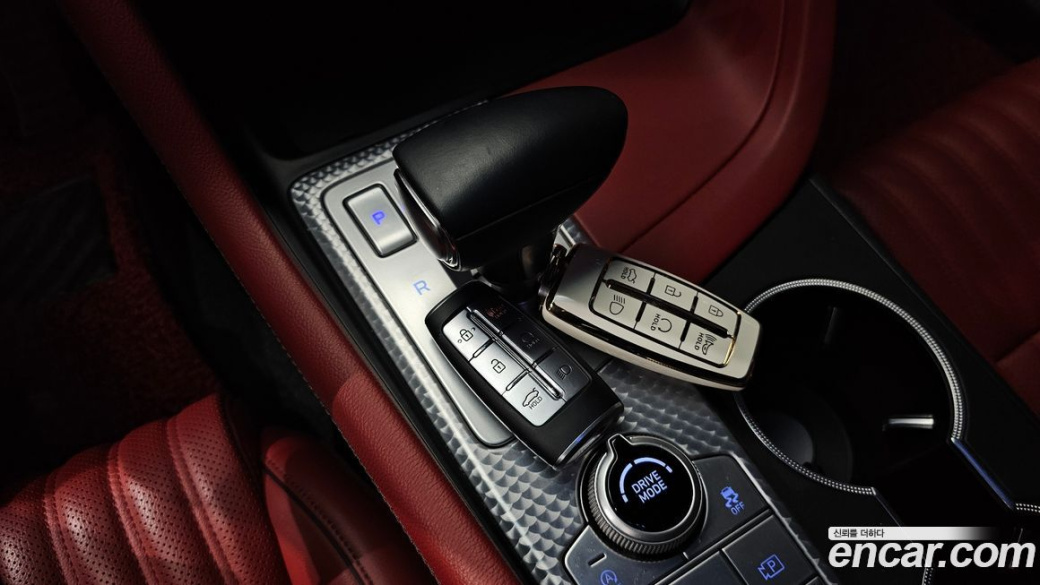 Genesis G70 Gasoline 2.0T 2WD, 2021