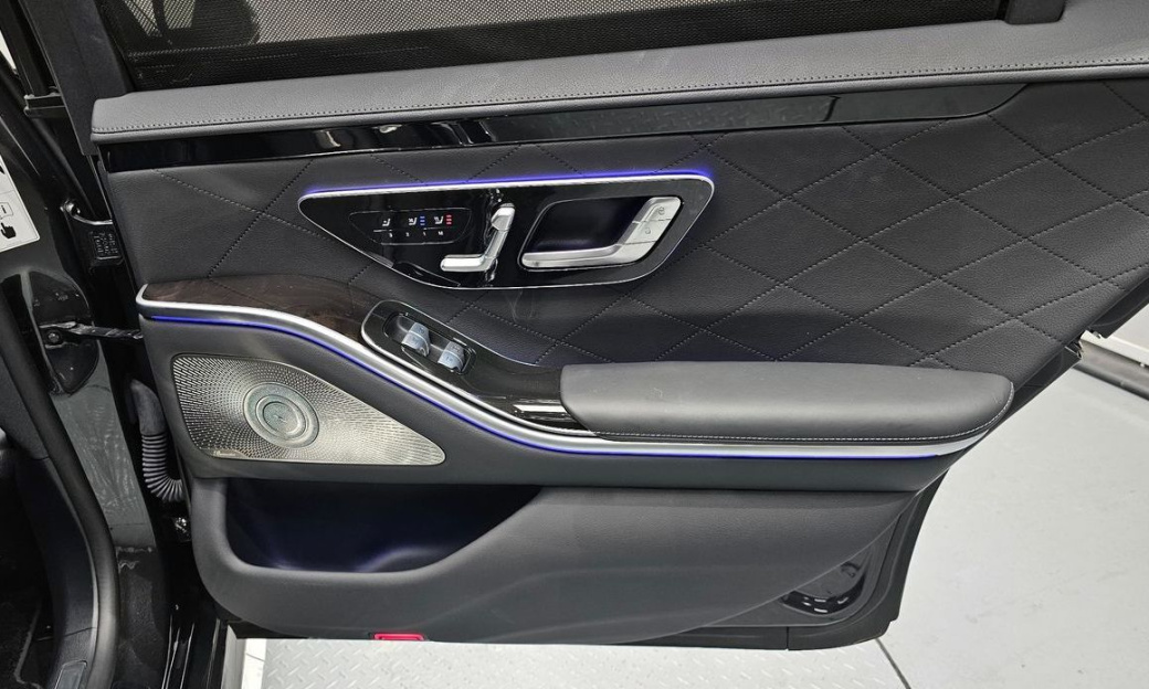 Mercedes-Benz S-Class S500L 4MATIC, 2024