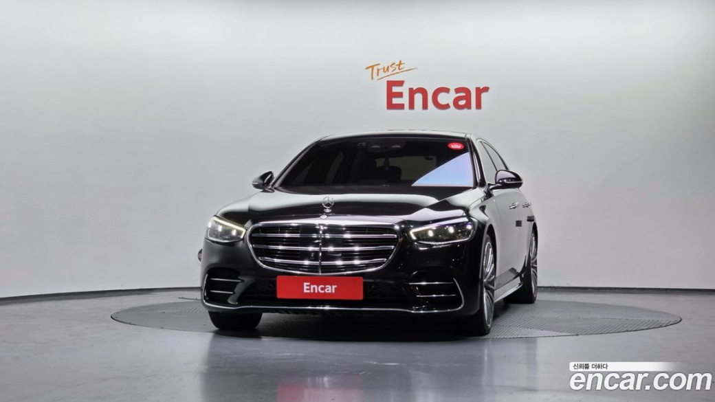 Mercedes-Benz S-Class S500L 4MATIC, 2023
