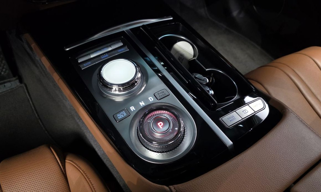 Genesis G80 Gasoline 2.5 Turbo AWD, 2024