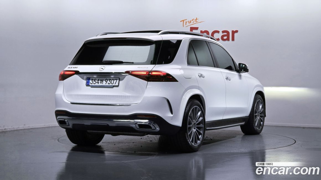 Mercedes-Benz GLE-Class GLE450 4MATIC, 2025