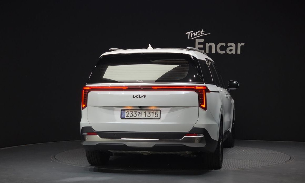 Kia Carnival 9-Seater Noblesse, 2025