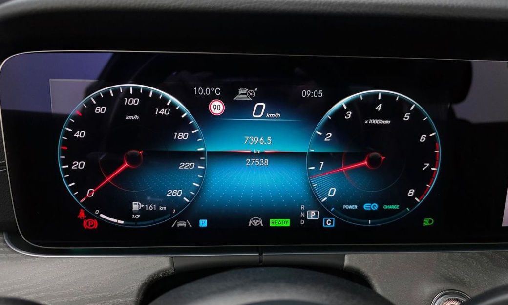 Mercedes-Benz E-Class E350 4MATIC AMG Line, 2022