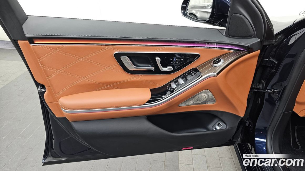 Mercedes-Benz S-Class Maybach S680 4MATIC, 2022