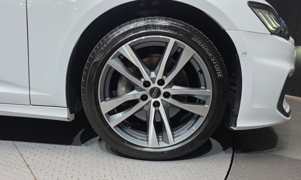 Audi A6 45 TFSI Premium, 2023