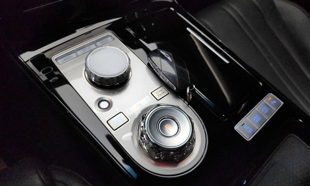 Genesis G80 Gasoline 2.5 Turbo 2WD, 2025