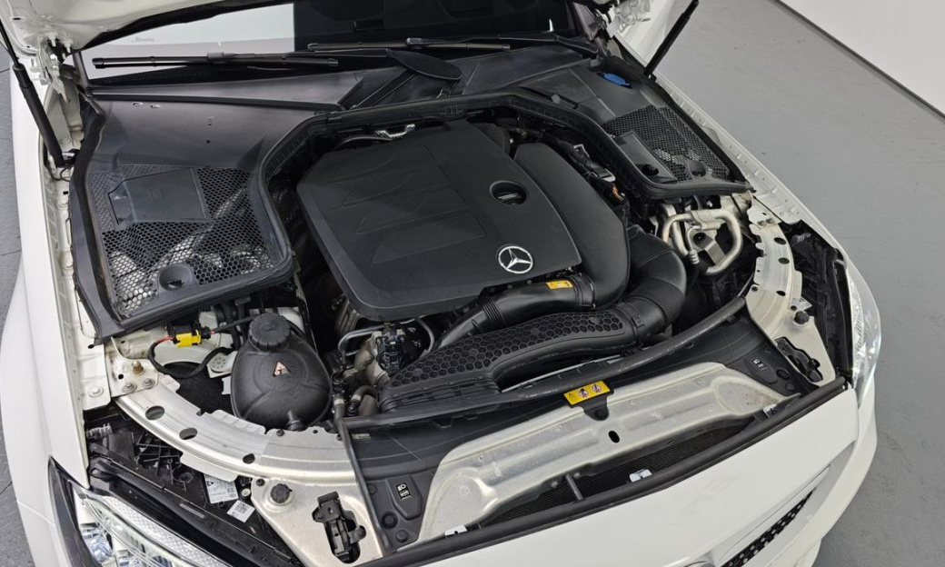Mercedes-Benz C-Class C200 Cabriolet, 2023