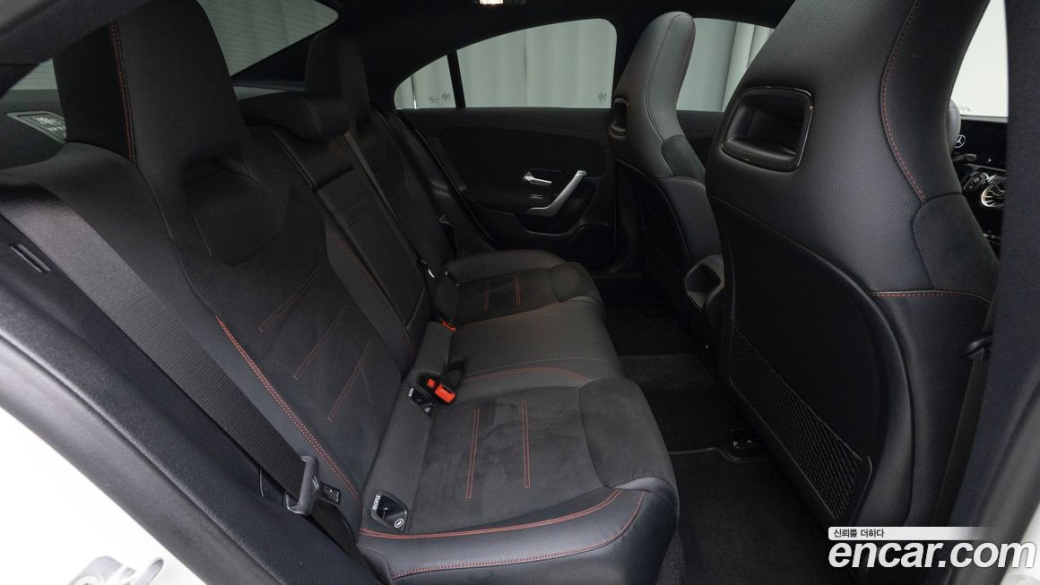 Mercedes-Benz CLA-Class CLA250 4MATIC, 2025