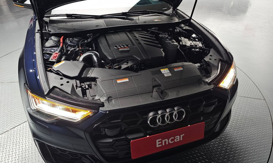 Audi A6 45 TFSI Premium, 2025