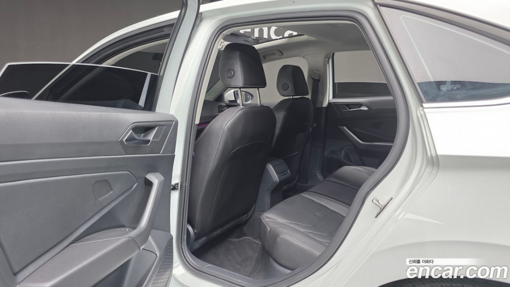 Volkswagen Jetta 1.5 TSI Prestige, 2023
