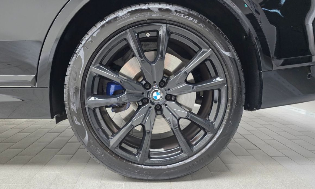 BMW X7 M60i xDrive M sport 6STR, 2025