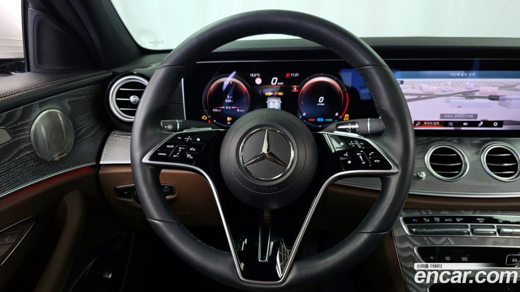 Mercedes-Benz E-Class E350 4MATIC Exclusive, 2023