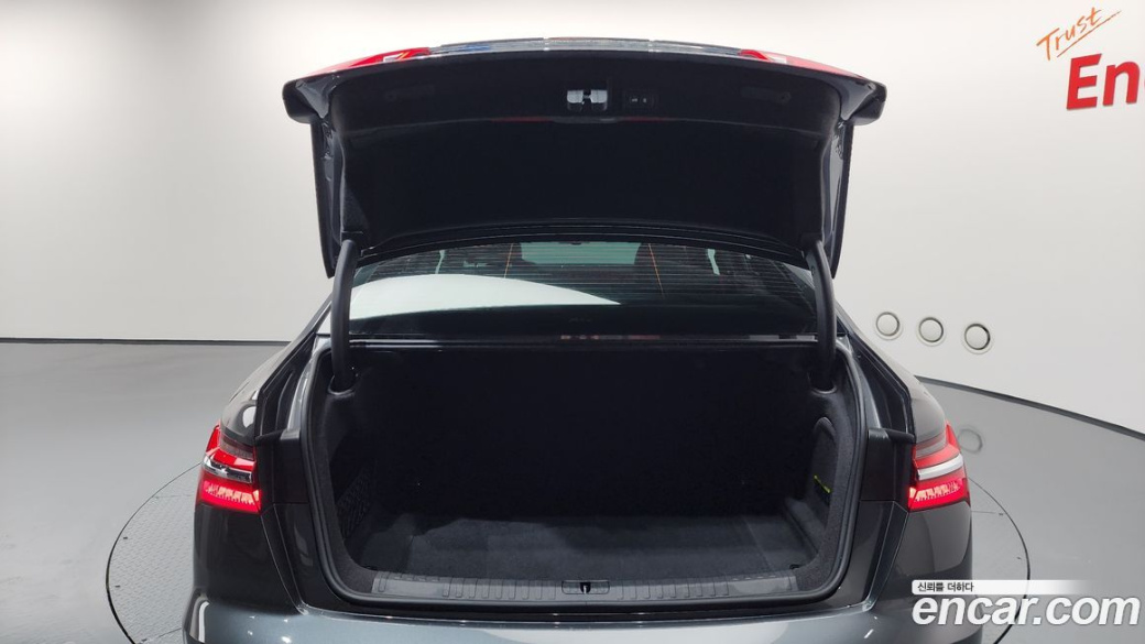 Audi A6 40 TDI Premium, 2023