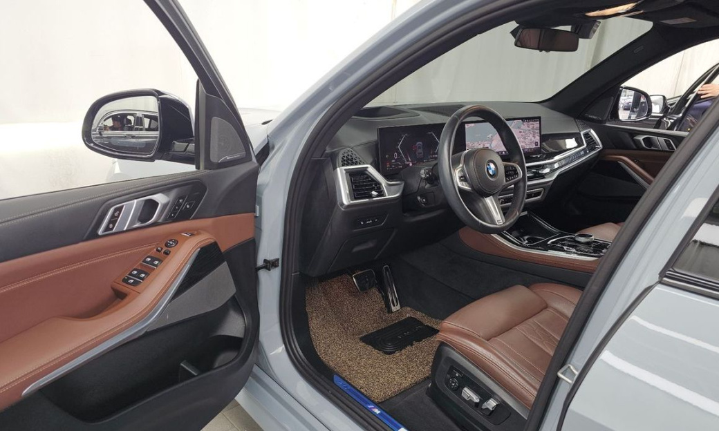 BMW X5 xDrive 40i M Sport, 2024