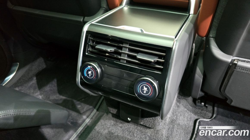 Land Rover Range Rover P615 SV LWB, 2024