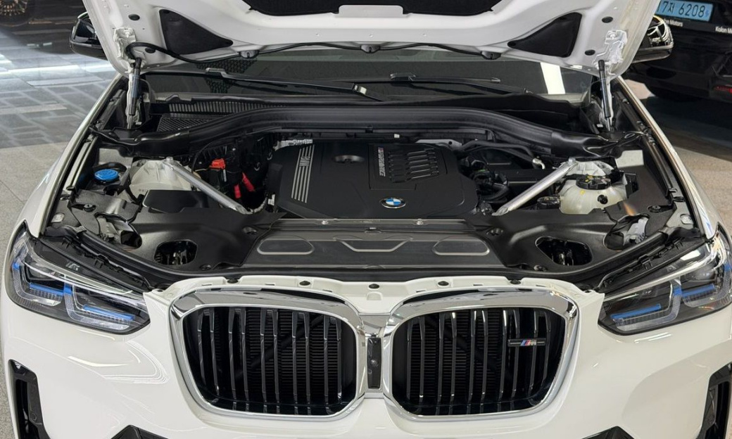 BMW X4 xDrive M40i, 2024