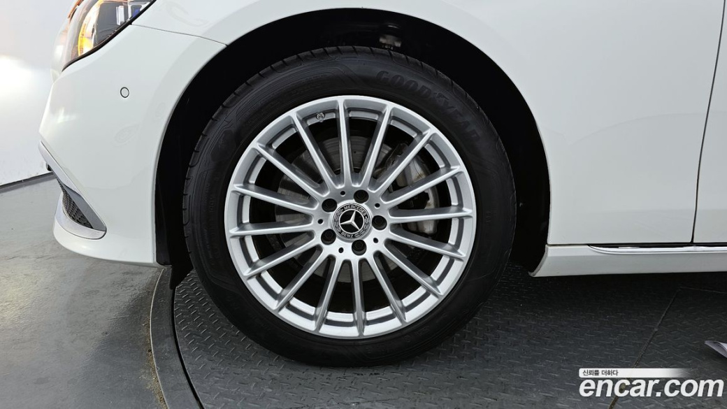 Mercedes-Benz E-Class E250 Exclusive, 2023