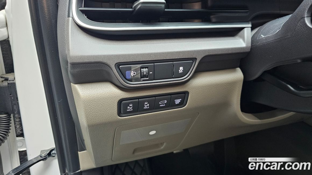 Kia Carnival 7-Seater Noblesse, 2025