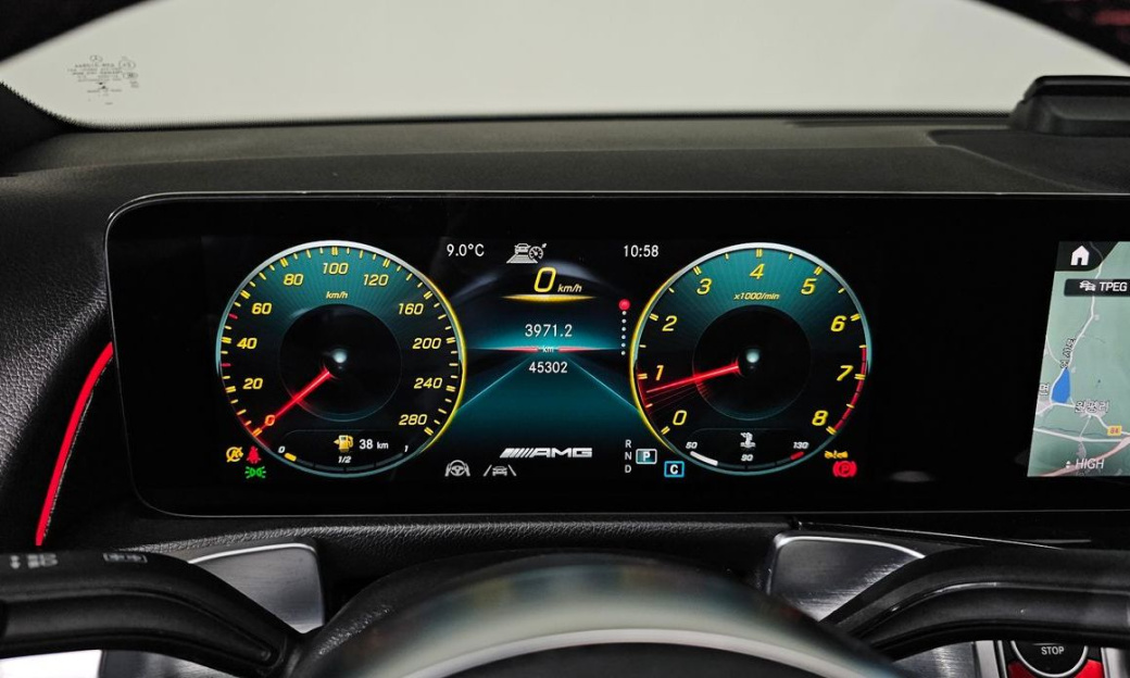 Mercedes-Benz GLB-Class AMG GLB35 4MATIC, 2022