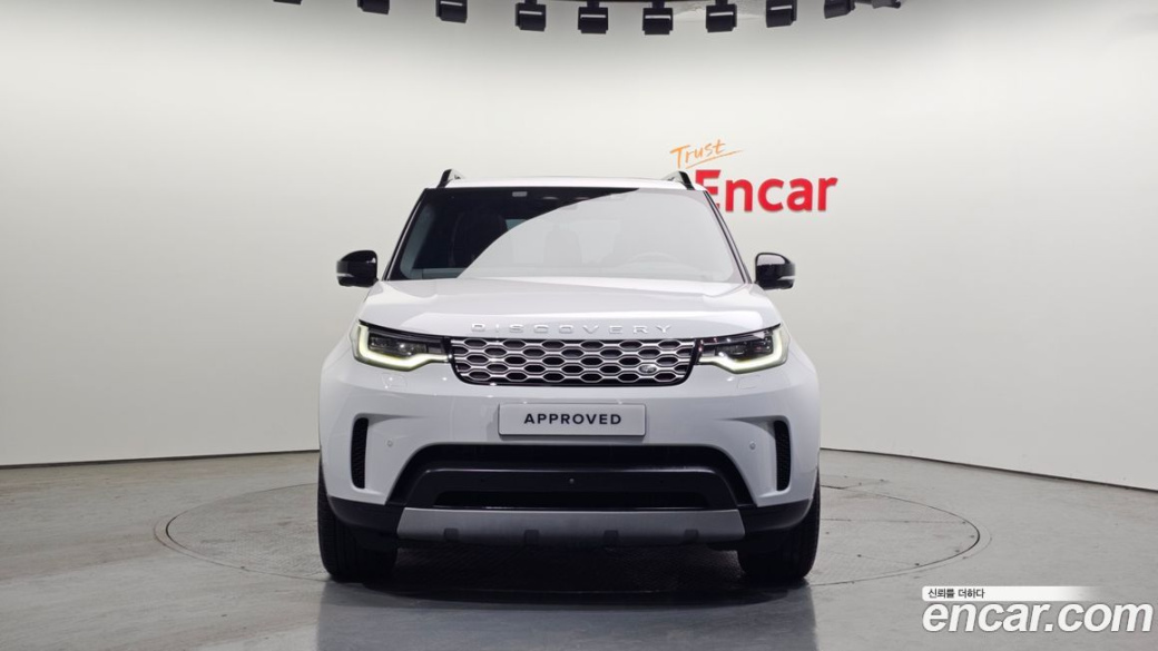 Land Rover Discovery D250 S, 2025